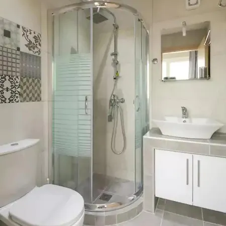 Caravanserai Studio 2 Apartment *